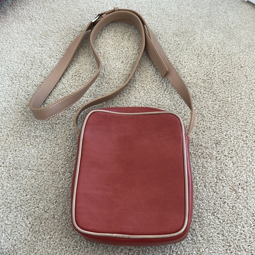 Galaday Leather Crossbody Bag - Picture 3 of 8